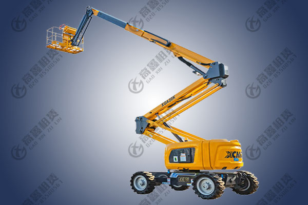 20米曲臂高空作业车